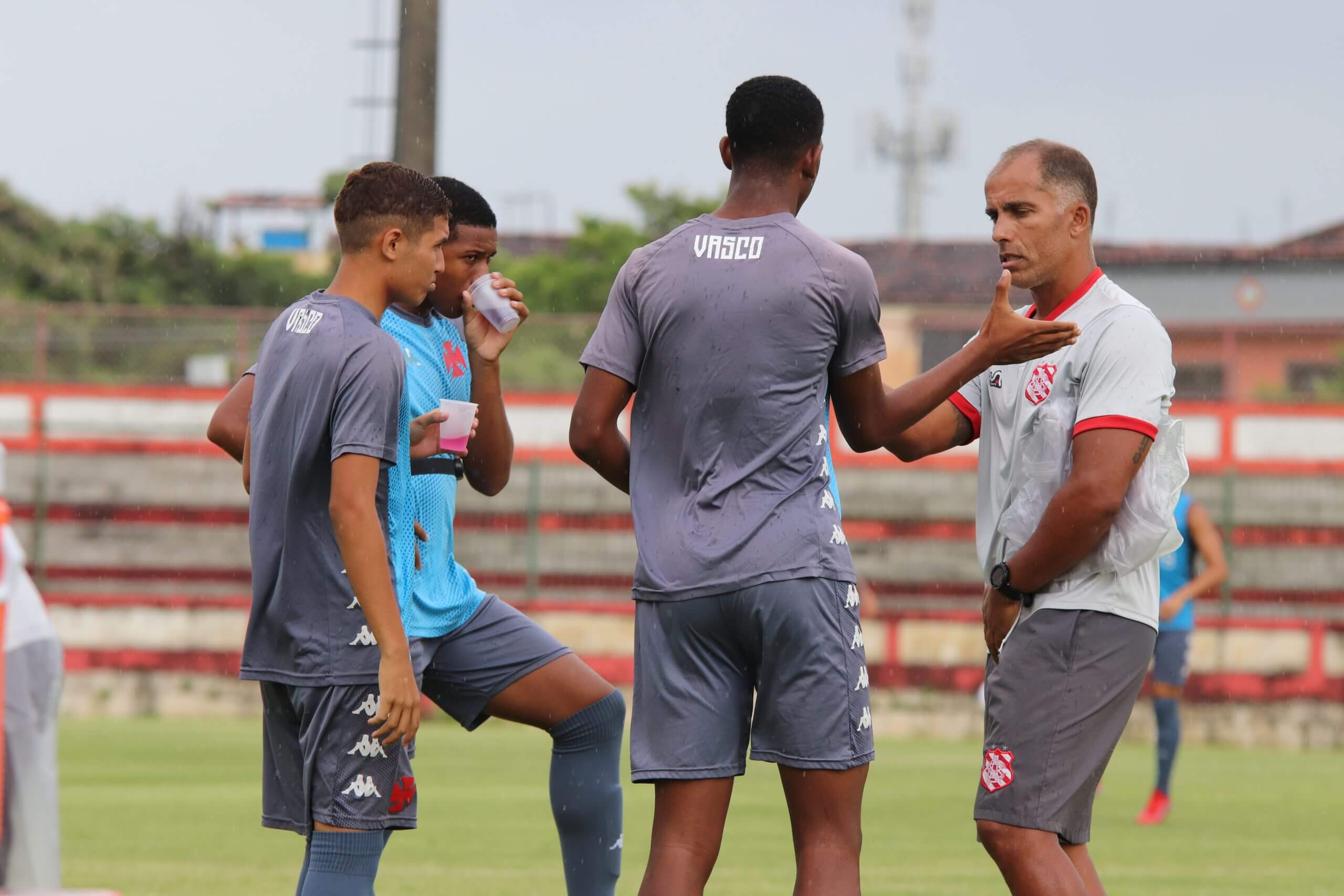 Preparado para a Copinha? Sub-20 do Vasco vence o time profissional do Bangu por 3×0