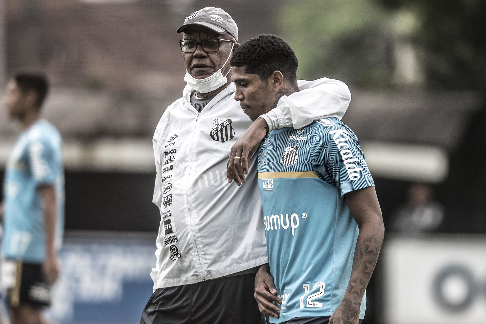 Como foi o 2021 de Raniel? Confira tudo sobre o jogador que está próximo do Vasco da Gama