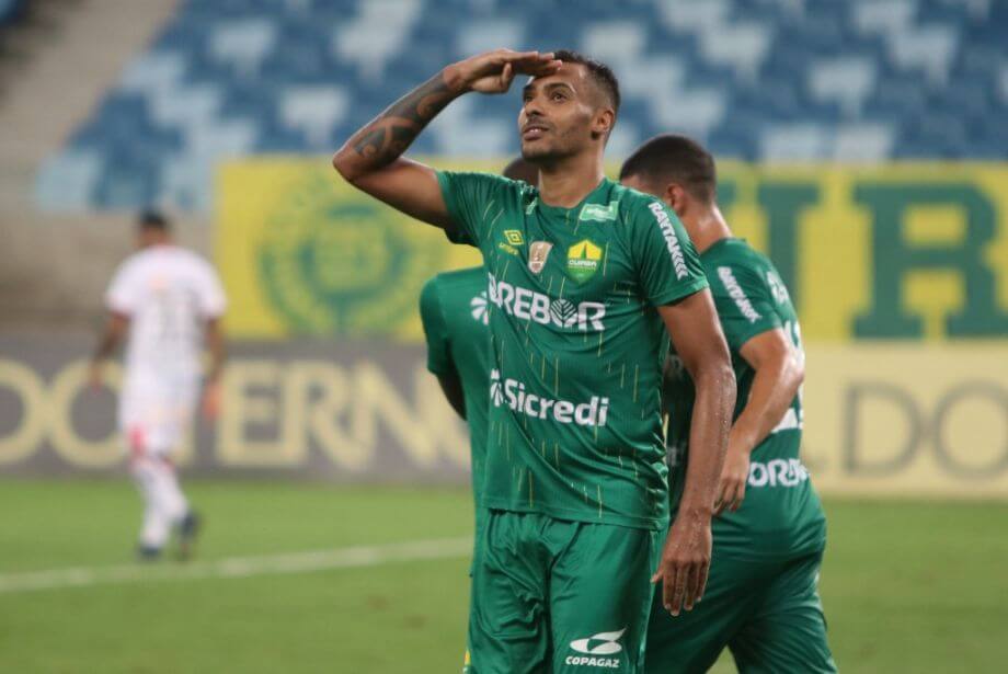 Confira a lista de 9 atacantes que ficam sem contrato em dezembro