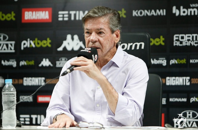 Dois patrocinadores estão perto de fechar com o Vasco; camisa pode chegar perto dos R$ 30 milhões