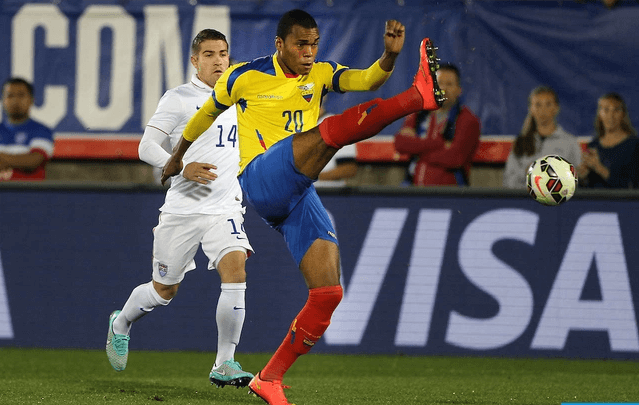Vasco encaminhada contratação do zagueiro Luis Cangá