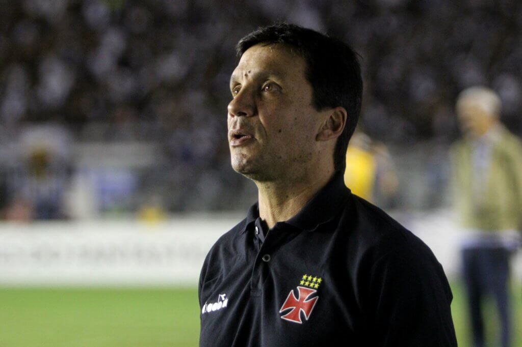 Zé Ricardo começa a trabalhar internamente e já indica reforços para o Vasco