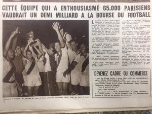Original em francês do "Miroir des Sports", de 1957. Imagem cedida ao Centro de Memória do Vasco pelo juiz federal Fabrício Fernandes de Castro