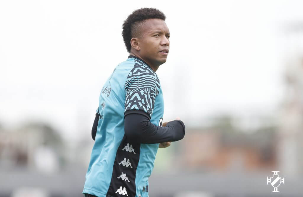 Luis Cangá pediu para treinar em dia de descanso; Grande parte do elenco está de folga