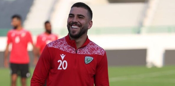 Com passagem por Santos, São Paulo e Cruzeiro, volante Bruno Lamas nega contato do Vasco