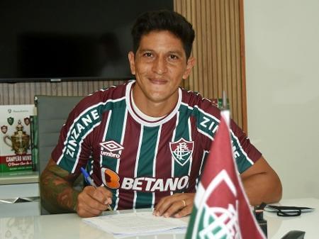 Germán Cano troca o nome do Fluminense pelo do Vasco em entrevista