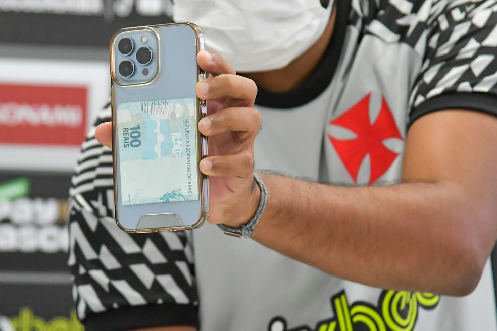 Raniel tem meta de gols e afirma: “Vai pesar o bolso”