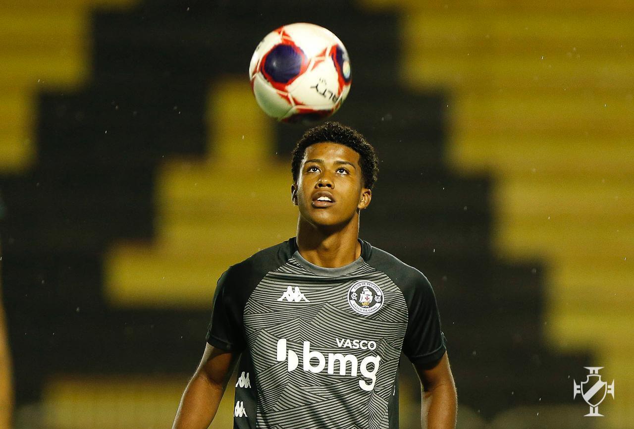 Confira quantas partidas Andrey Santos vai desfalcar o Vasco na Série B
