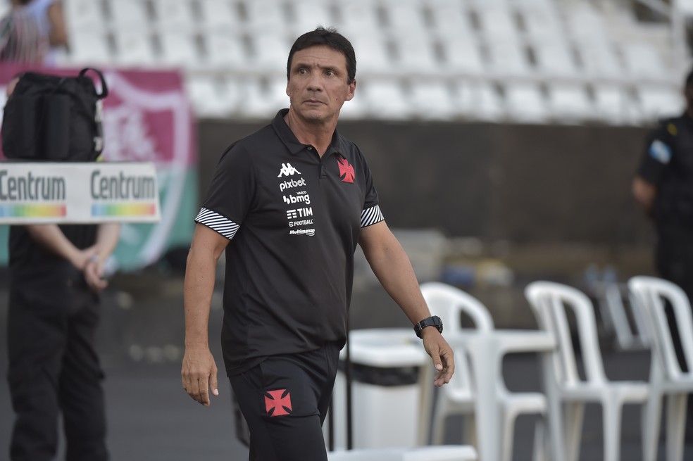 Zé Ricardo afirma após perder clássico para o Fluminense: “Fizemos uma partida bem abaixo do que se esperava”
