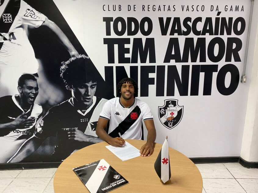 Vasco contrata zagueiro para a equipe Sub-20