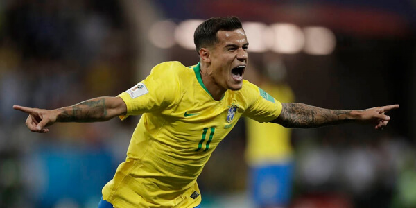 Cria do Vasco: Com golaço de Coutinho, Brasil vence o Paraguai por 4 a 0