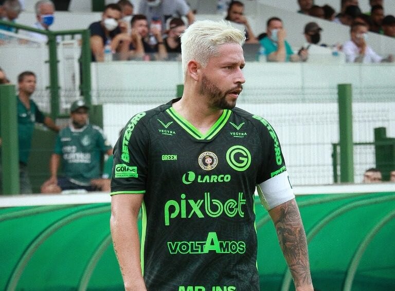 Vasco fez proposta por Élvis? Papo na Colina explica a situação do jogador