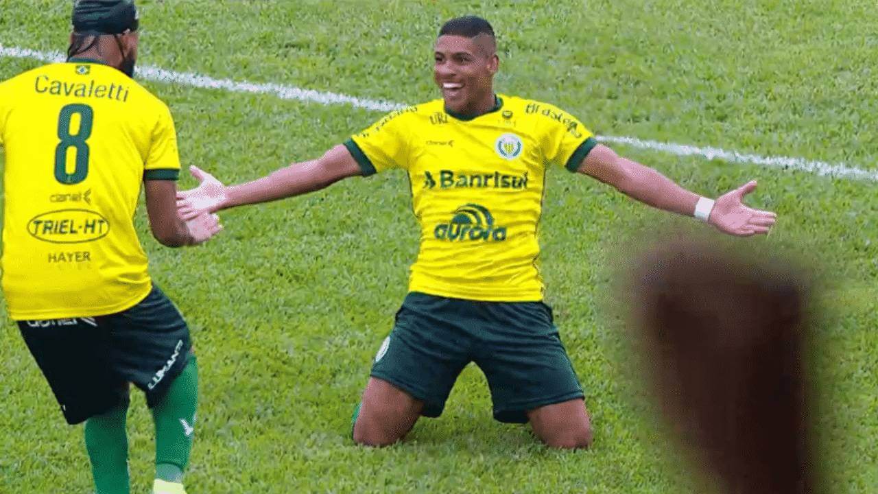 Saiba os motivos que fazem Erick Samuel estar próximo do Vasco