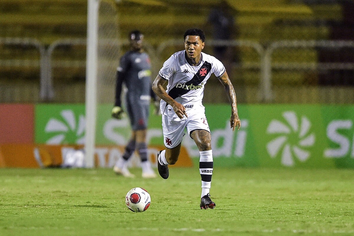 Quintero e Zé Gabriel serão titulares na partida de hoje (2); confira a escalação