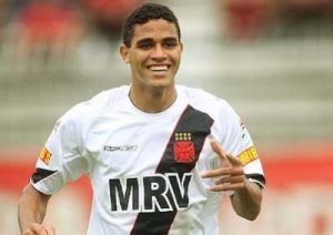 Kardec e seu pai já manifestaram desejo em retornar para o Vasco