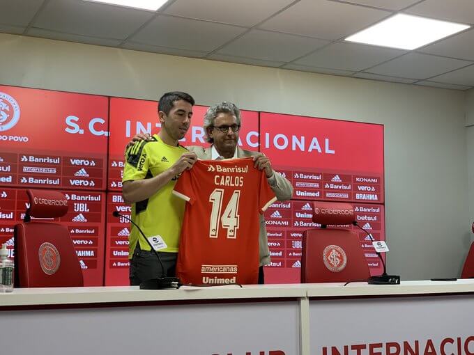 Carlos de Pena explica recusa ao Vasco e escolha por Inter