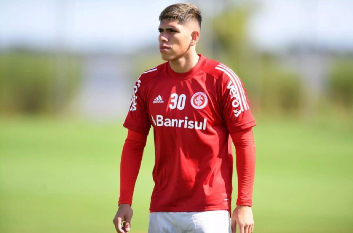 Carlos Palácios é o novo reforço do Vasco