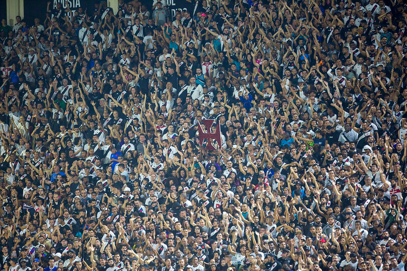 Vasco tem reunião com organizadas para tratar de cantos preconceituosos