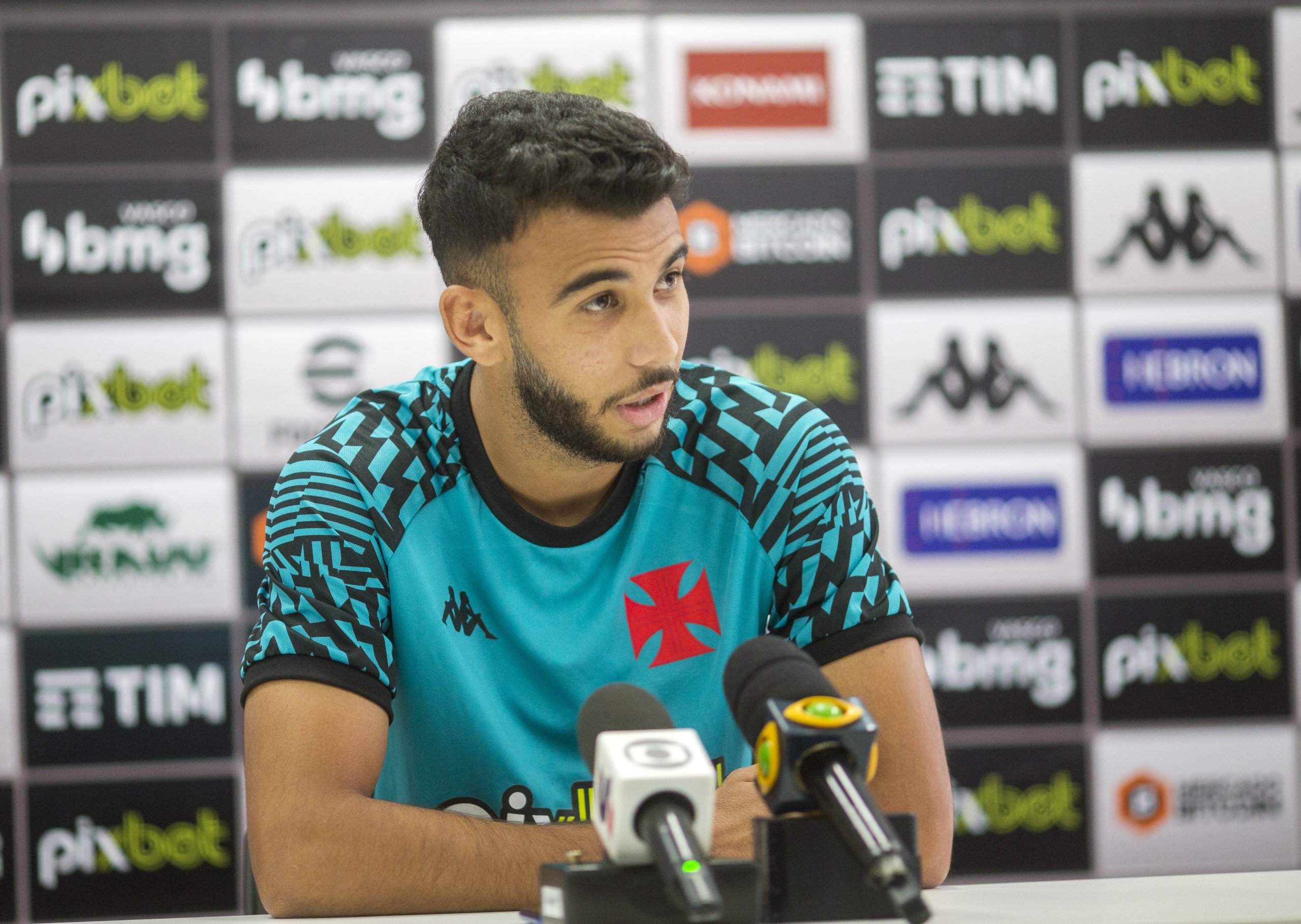 GETÚLIO ENTRA NA ONDA DO "PIX", E PROMETE RECOMPENSA POR ASSISTÊNCIA DOS COMPANHEIROS