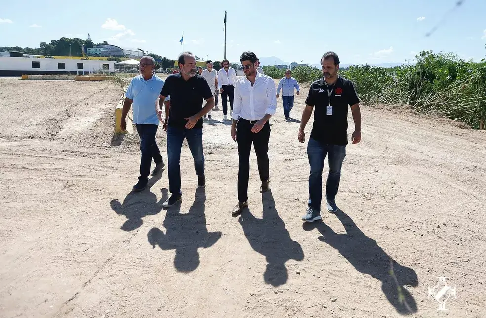 Vasco aguarda proposta da 777