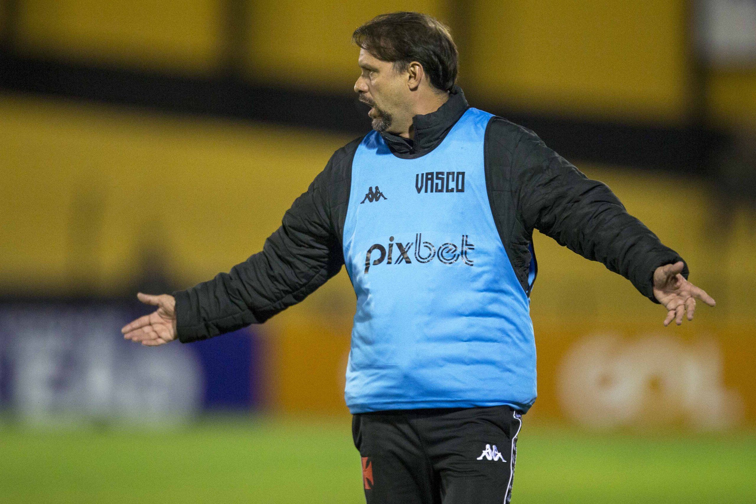 Vasco confirma 4 desfalques importantes contra o Criciúma