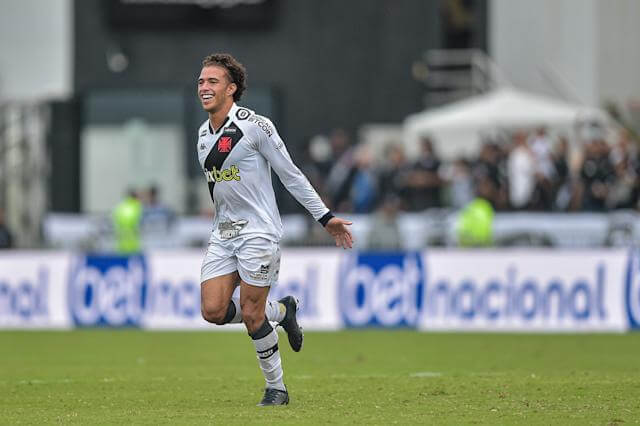 Assista os gols de Náutico 0x2 Vasco no primeiro tempo