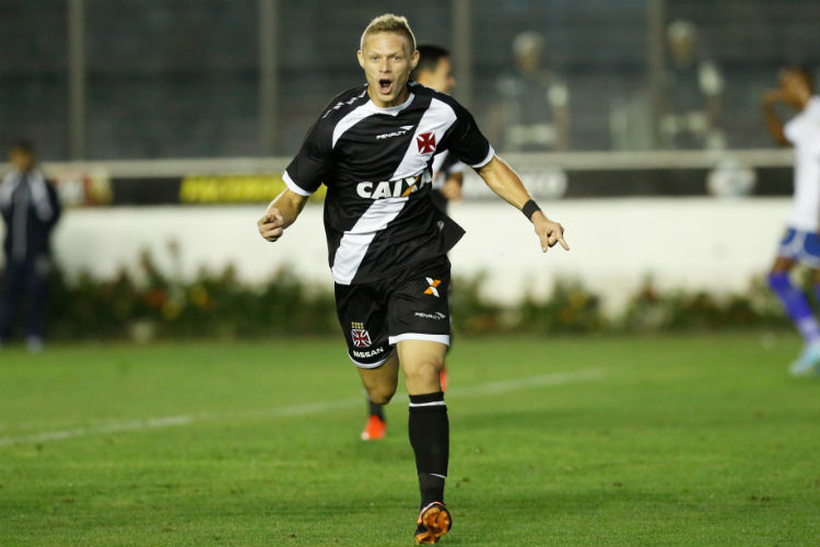 Ex-Vasco, Marlone, vai jogar a Série B do Brasileirão