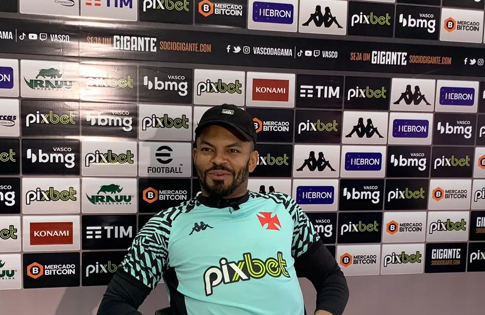 “Ninguém sobe na 13ª rodada”: Thiago Rodrigues alerta sobre eventual oba-oba no Vasco