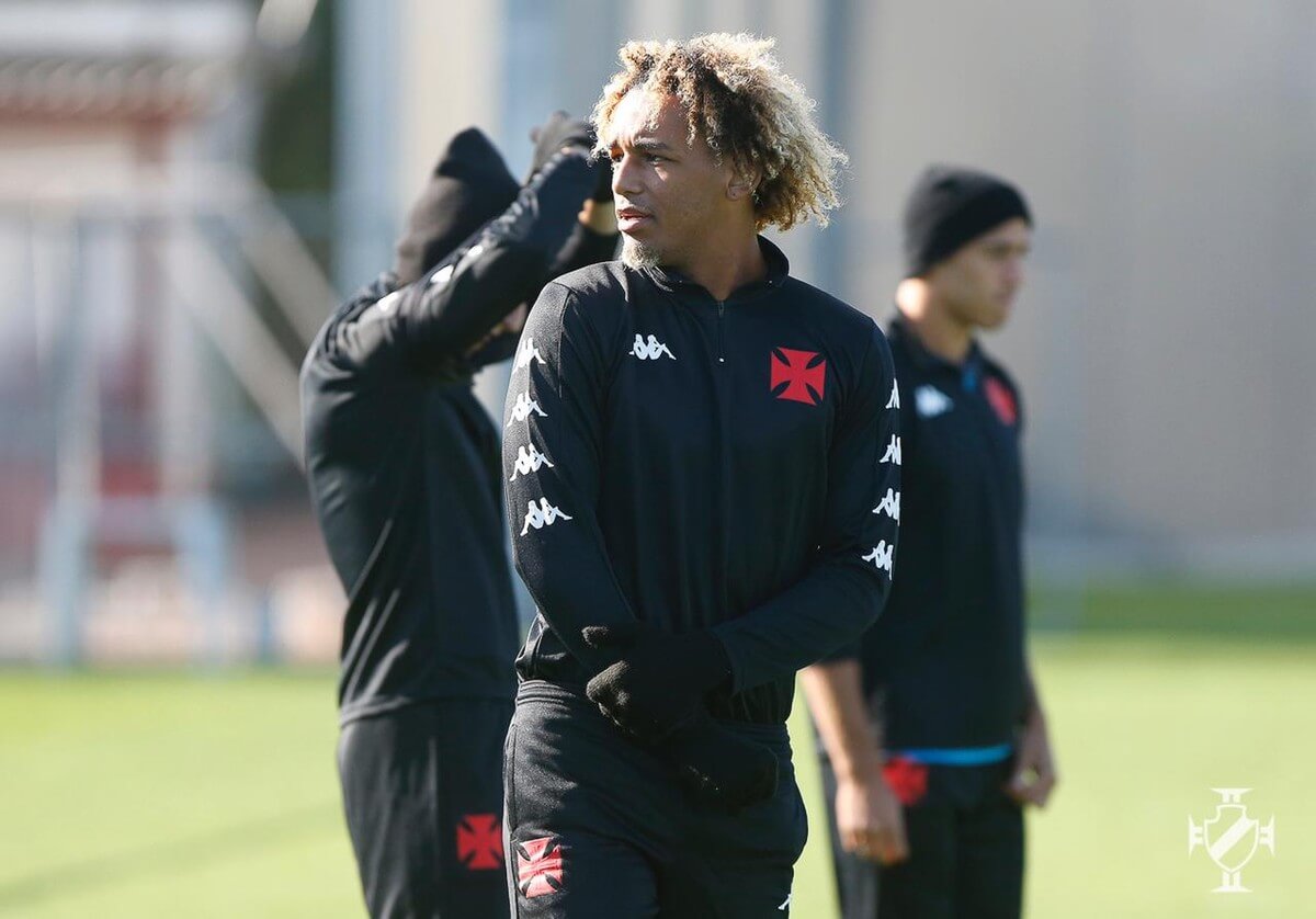 Barca vascaína: Seis jogadores podem sair do Vasco em breve; Confira nomes