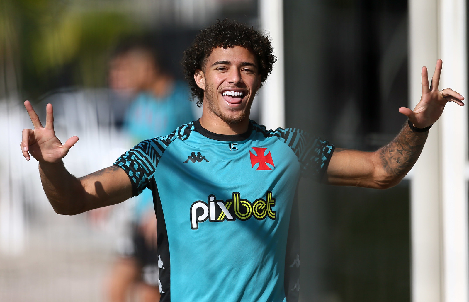 "Agoniado em poder somente assistir" diz Figueiredo sobre voltar a ser relacionado