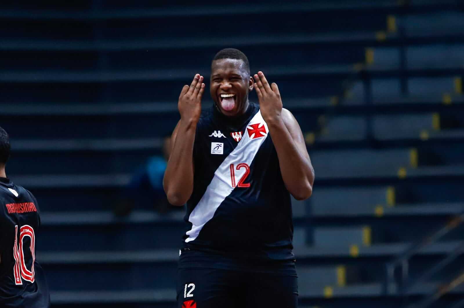 Vasco consegue a sua segunda vitória na LDB em cima do Coritiba