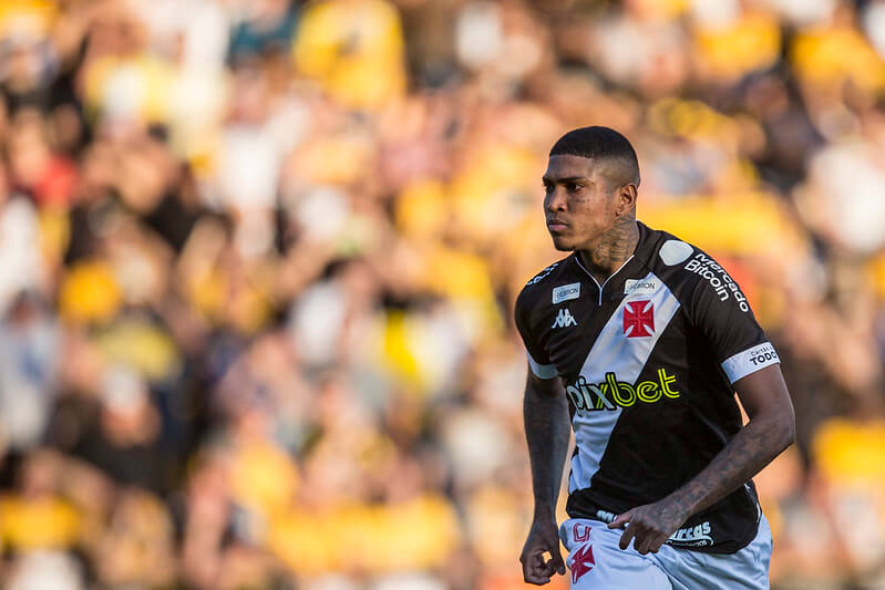 Vasco vence o Criciúma fora de casa