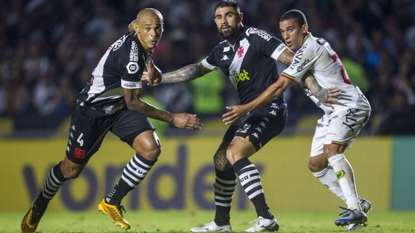 Com Maurício Souza, defesa do Vasco cai de 2ª para 5ª melhor defesa da Série B