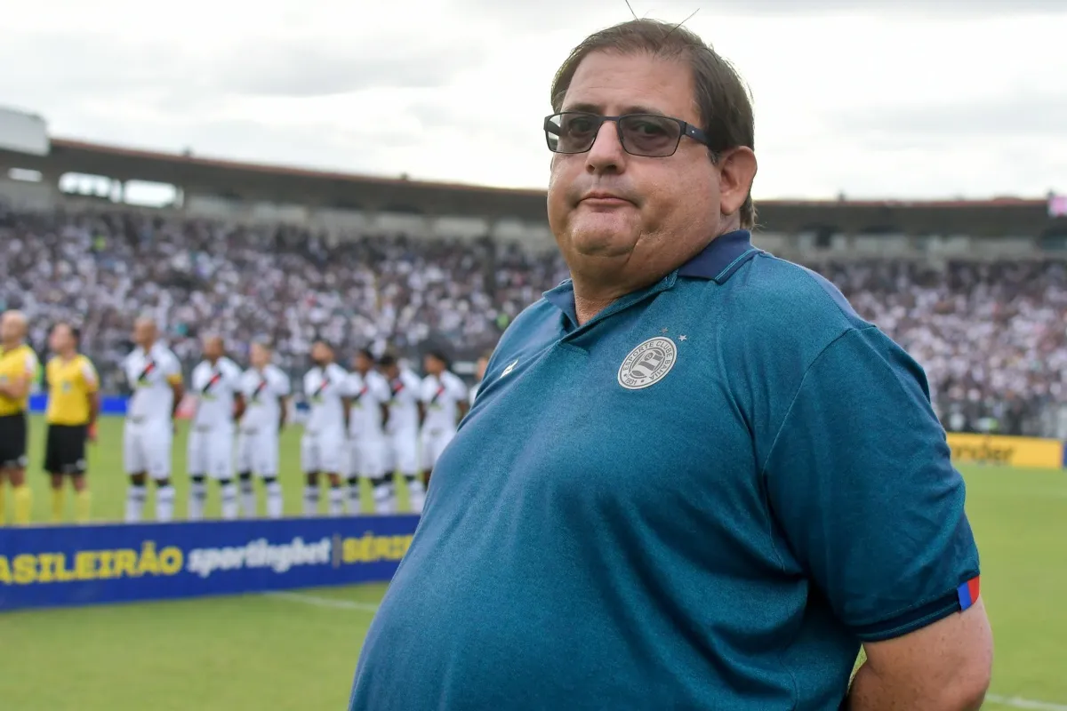 Guto Ferreira fala sobre vontade de treinar o Vasco; Confira