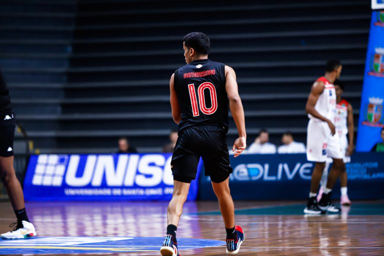 Vasco da Gama/Tijuca perde para o Rio Claro na LDB