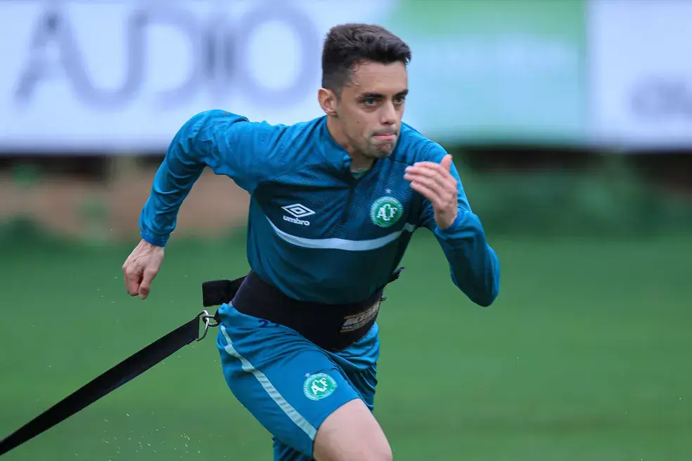 Mais um reforço! Vasco acerta com Matheus Ribeiro