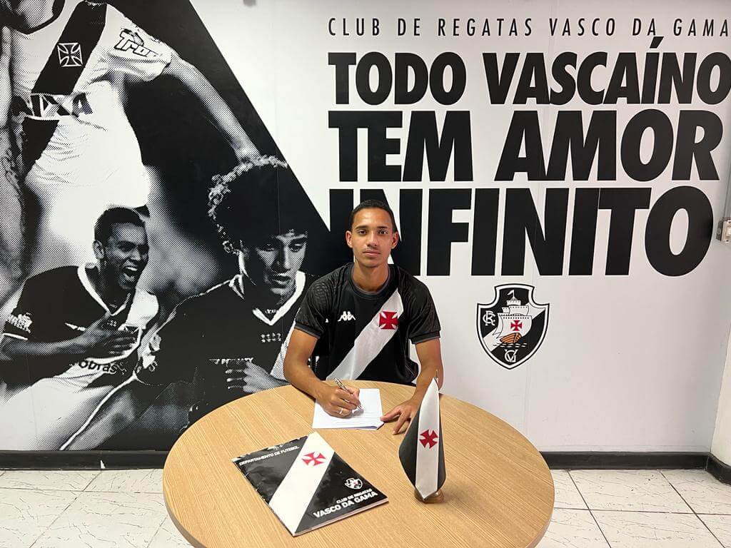 Comparado a Thiago Silva, zagueiro do Vasco é monitorado por Real Madrid e Barcelona