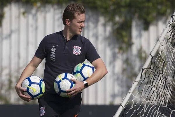 Novo analista de desempenho do Vasco é visto com bons olhos pelo mercado