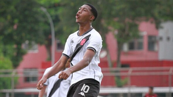 Com show de Rayan e André, Vasco goleia o Ceará no Brasileiro Sub-17
