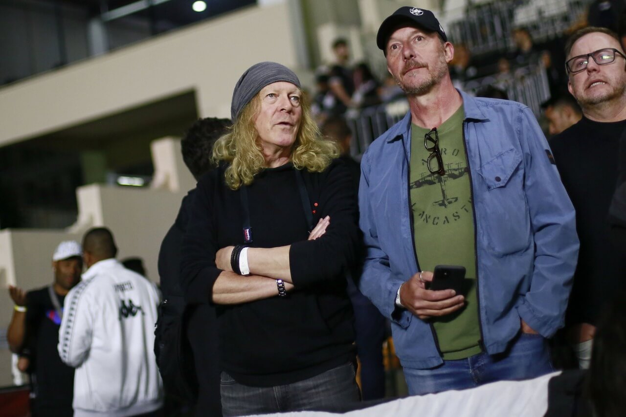 Guitarrista da Banda Iron Maiden assistiu Vasco x Guarani em São Januário