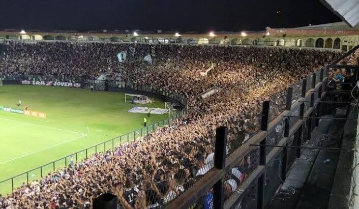 Vasco segue invicto como mandante na Série B